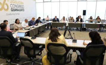 Diputados realizan mesa de trabajo para analizar conformación de Ayuntamientos