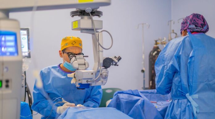 IMSS realizó jornada de operación de cataratas; benefició a más de mil personas