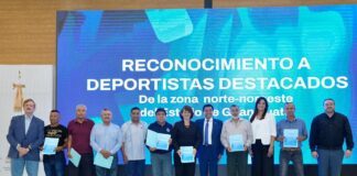Congresistas reconocen a deportistas originarios del norte guanajuatense