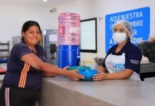 Comparte DIF León 650 raciones de alimento en zonas vulnerables