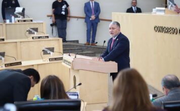 Propone Alejandro Arias evitar que memoria de Guanajuato “se vaya a la basura”