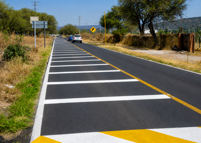 3. Invierte SOP 12.8 MDP para dar mantenimiento a la carretera acceso a Juan Martín, en Celaya