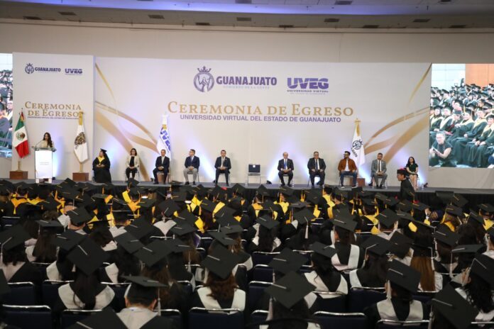 Ceremonia de Egreso UVEG (5)