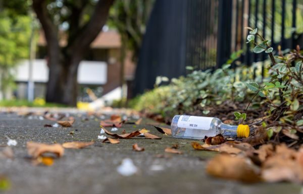 Coparmex a favor de destrucción de botellas de licor vacías