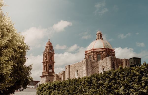 Turista en tu propio hogar: El arte de redescubrir tu ciudad