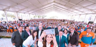 Libia Dennise entrega infraestructura educativa en Cuerámaro y Silao