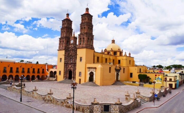 Parroquia de Nuestra Senora de los Dolores