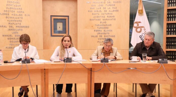 Diputados dan seguimiento a iniciativa para dotar de agua potable a escuelas