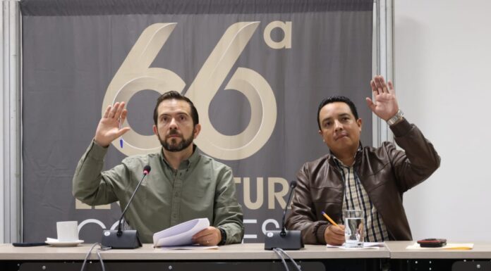 Aprueban dictámenes de revisión de cuentas públicas municipales