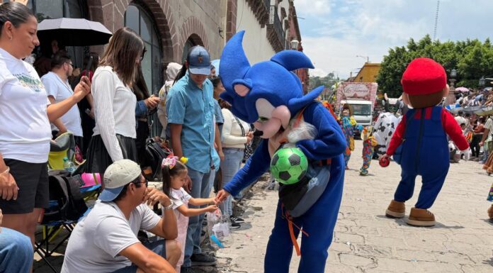 Reportan autoridades municipales un éxito total en el Festival de Locos