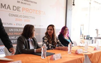 Toma protesta Melanie Murillo a Colegio de Arquitectos en Silao