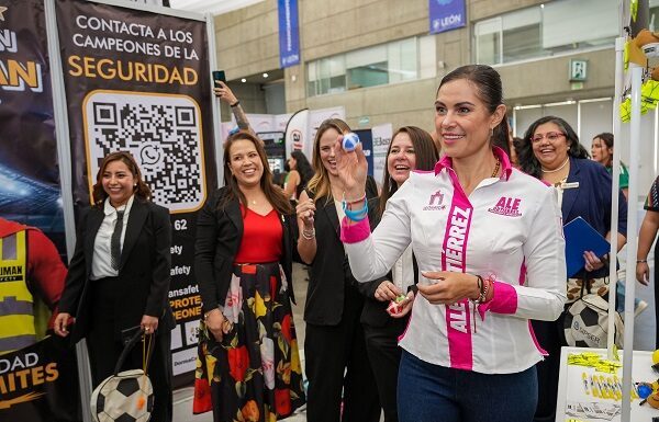 Reconoce Ale Gutiérrez importancia de Mipymes en la economía de León