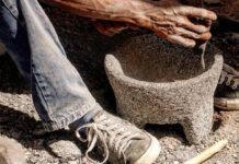 El arte del telar y la piedra en Comonfort