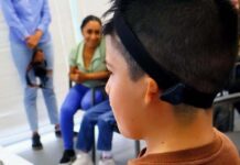 El sonido de un nuevo comienzo: Seis niños de Guanajuato escuchan el mundo por primera vez
