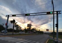 Ya hay cruce semaforizado en Villas de San Nicolás para seguridad peatonal