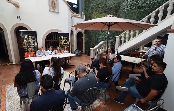Con música y Harry Potter, León impulsa nuevo centro de atención social