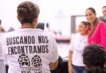 Se reúne Libia Dennise con colectivos de buscadores; les refrenda compromiso
