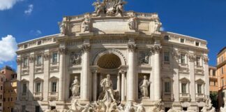 El dilema de la Fontana di Trevi: Roma estrena una “pasarela” para turistas y divide opiniones