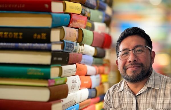 El culto a la personalidad: una aproximación crítica desde la teoría política y el pensamiento revolucionario