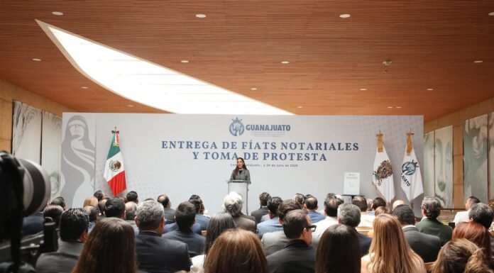 Presenta Libia Dennise reforma a la Ley Notarial de Guanajuato