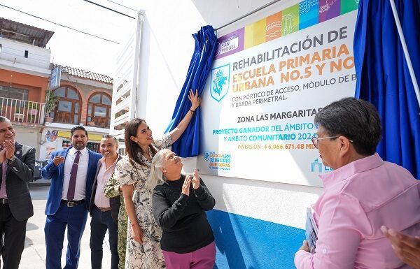 Abre León más oportunidades para estudiantes