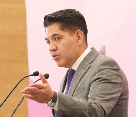Quiere Emmanuel Reyes Carmona gobernar León y, de ahí, Guanajuato