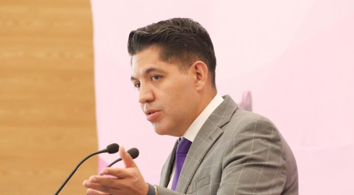 Quiere Emmanuel Reyes Carmona gobernar León y, de ahí, Guanajuato