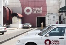 Canal Once alerta riesgo de daños en acervo tras toma de instalaciones