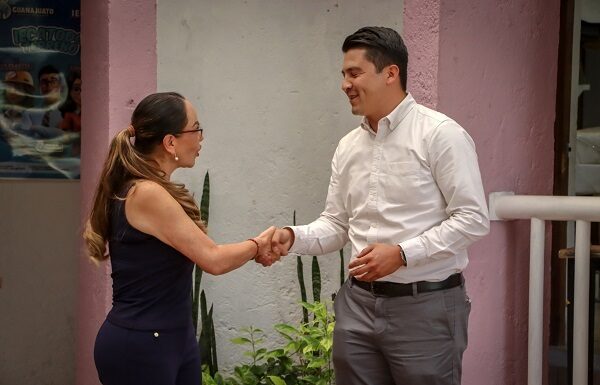 Samantha Smith hace cambios en Desarrollo Social de la capital