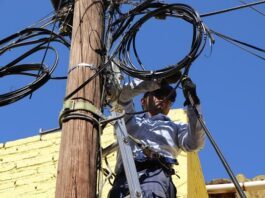 Retiran más de 4 toneladas de cableado inservible en la capital