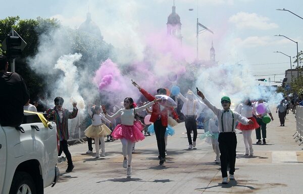 Disfruta Silao un gran desfile por su fiesta patronal