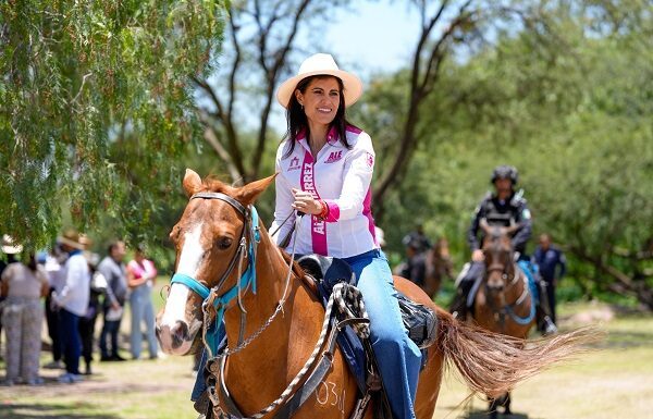 Ale Gutiérrez realizó recorrido por zonas arqueológicas de León