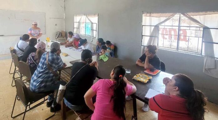Silao promueve autonomía económica de mujeres en Bajío de Bonillas