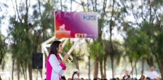 Entrega Ale Gutiérrez insentivos a Monitores, por ayudar a pasar un verano increíble