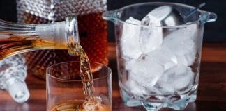 Hay dos intoxicados con alcohol adulterado en el IMSS, reporta Celaya; el instituto lo niega