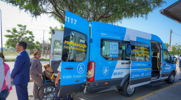 Fortalece León movilidad accesible para personas con discapacidad