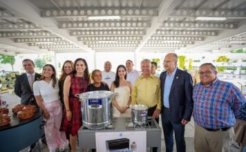 Entregan en León equipamiento para fortalecer emprendimientos