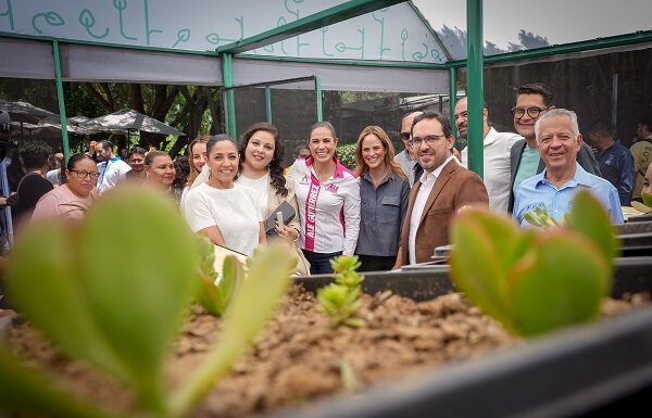 Inaugura Ale Gutiérrez nueva academia sustentable en zona rural