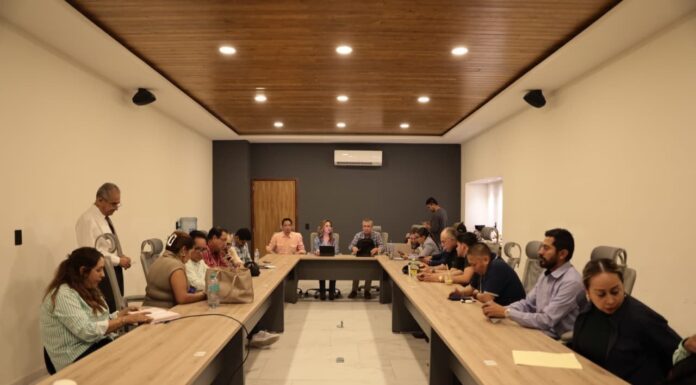 Encabeza Melanie Murillo tercera reunión informativa sobre Santa Clara de Marines