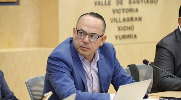Revisa Comisión de Seguridad Pública propuestas sobre mesas de paz