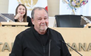 David Martínez rinde cuentas con una agenda con rostro social