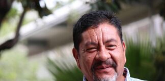 El profe Tacho, ícnono del Teatro Escolar en León, hoy necesita de la sociedad