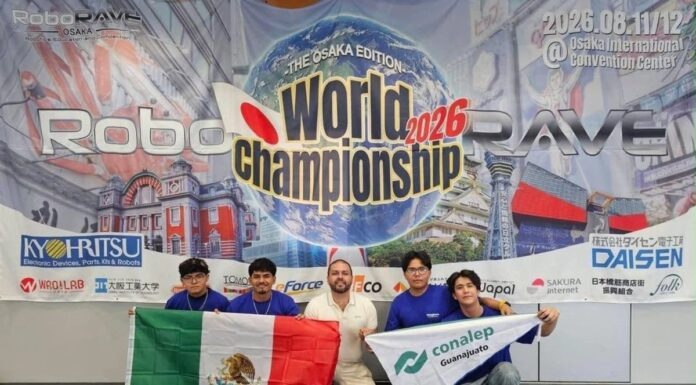 Estudiantes de CONALEP Silao logra primer lugar en torneo de robótica en Japón