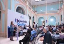Entrega Melanie Murillo reconocimientos a trabajadores de Silao