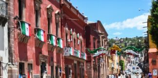 San Miguel de Allende se engalana con Fiestas Patrias y Tradiciones Patronales