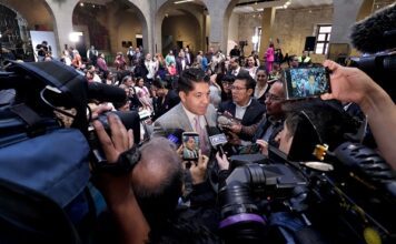 Emmanuel Reyes avala separación de Izunza de Grupo Parlamentario de Morena