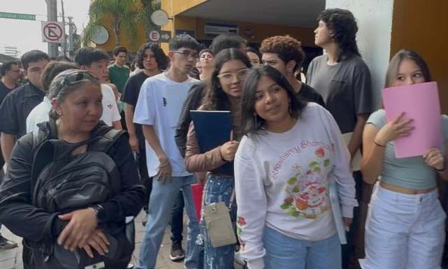 Nuevo exámen de ingreso a la UNAM genera gastos no previstos a familias