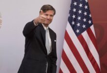 Llama Landau a no distraer discusión bilateral con “estallido de drama político”