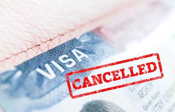 EU ha revocado más de 175 mil visas por diferentes motivos, ninguno de ellos político