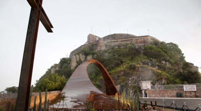 Entrega Guanajuato arco y explanada en monumento a Cristo Rey